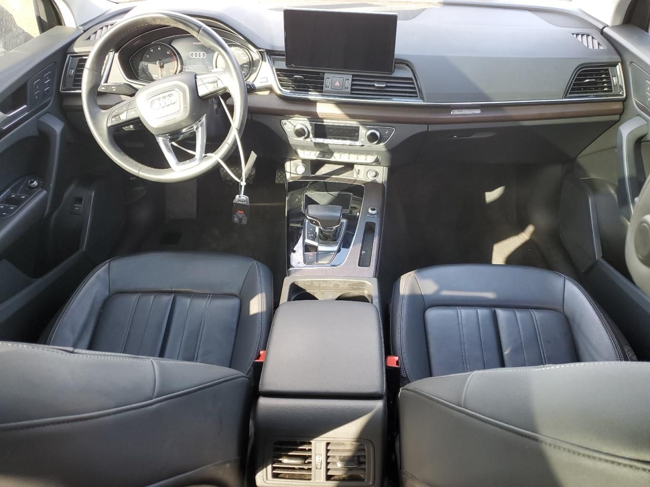 2023 Audi Q5 Premium 40