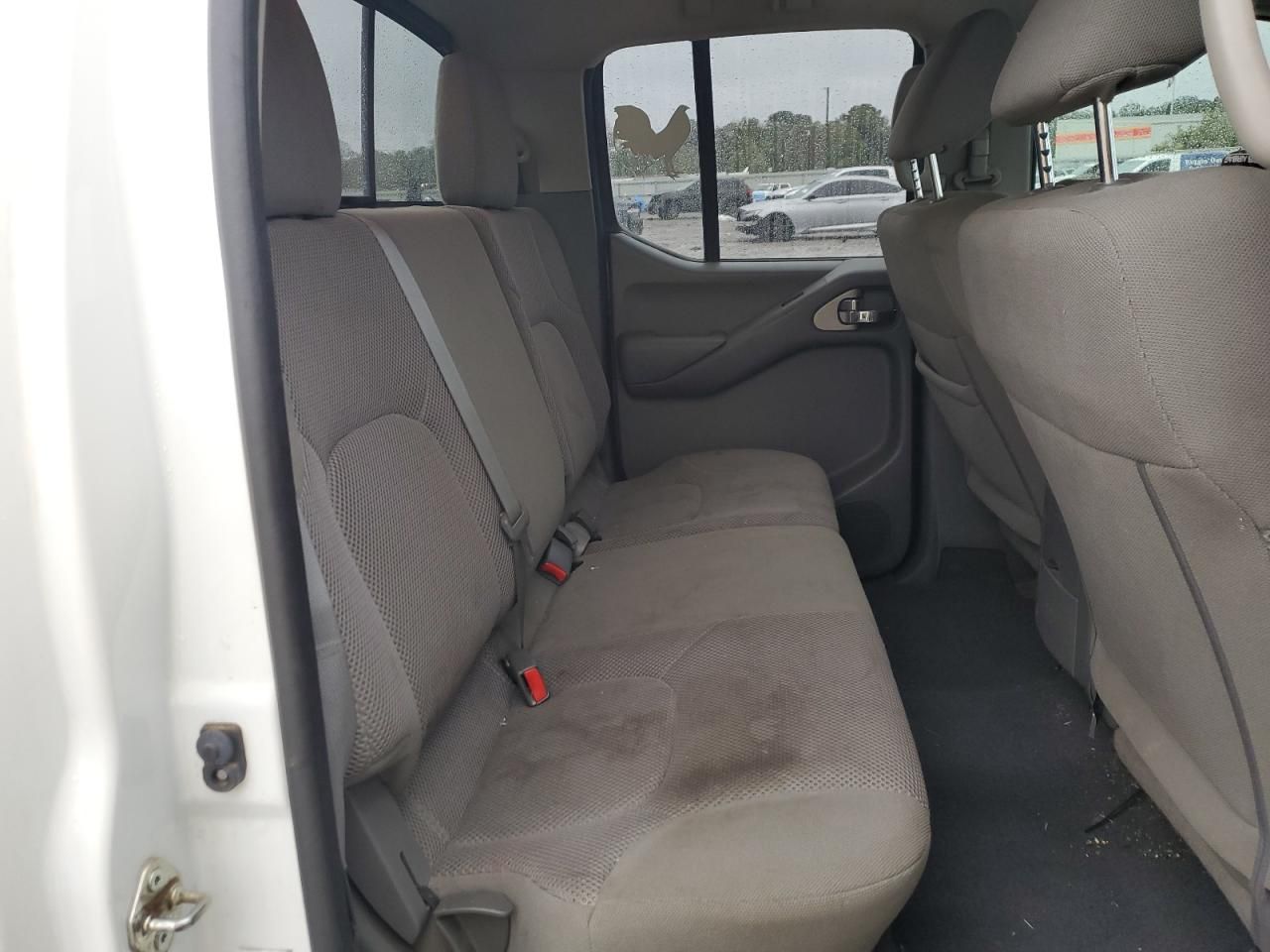 2020 Nissan Frontier s