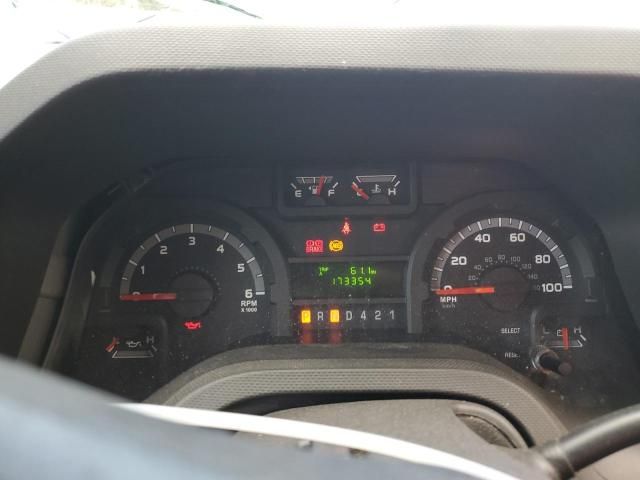 2019 Ford Econoline E450 Super Duty Cutaway Van