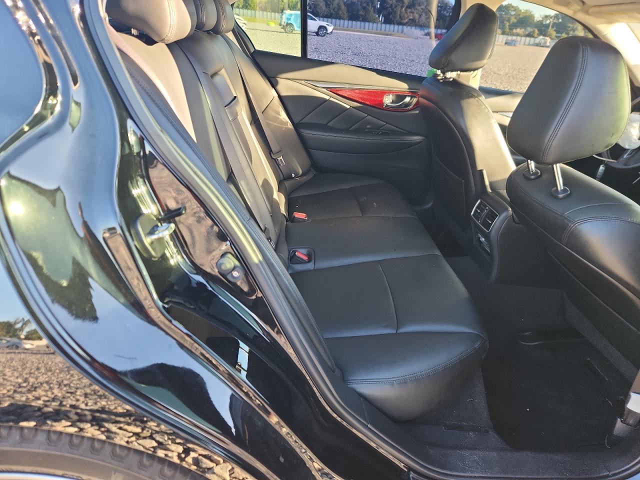 2018 Infinity Q50