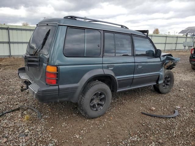 1995 Mitsubishi Montero sr