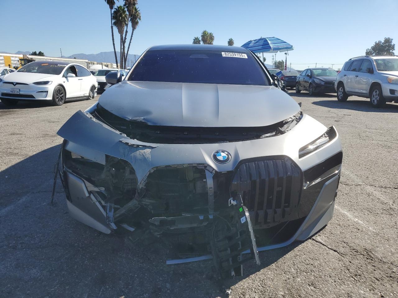 2023 BMW 760 xi