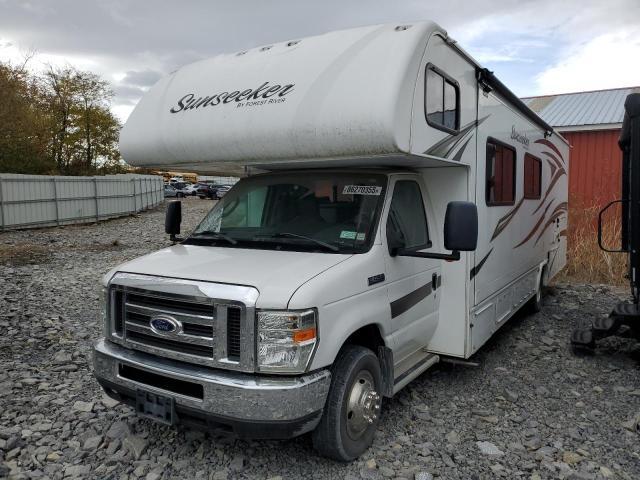 2016 Ford Econoline E450 Super Duty Cutaway van