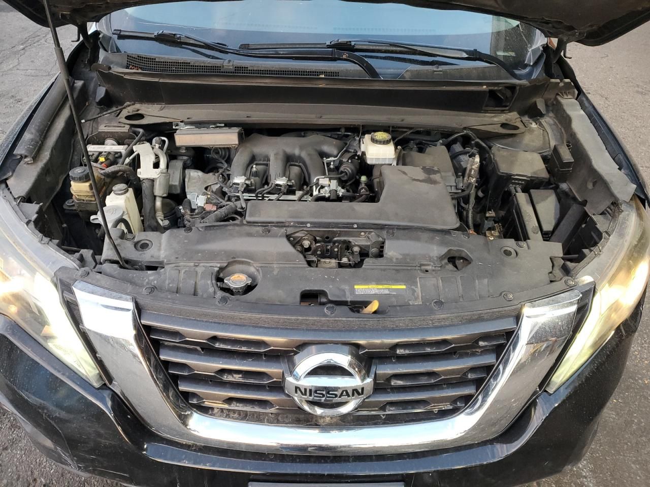 2019 Nissan Pathfinder s