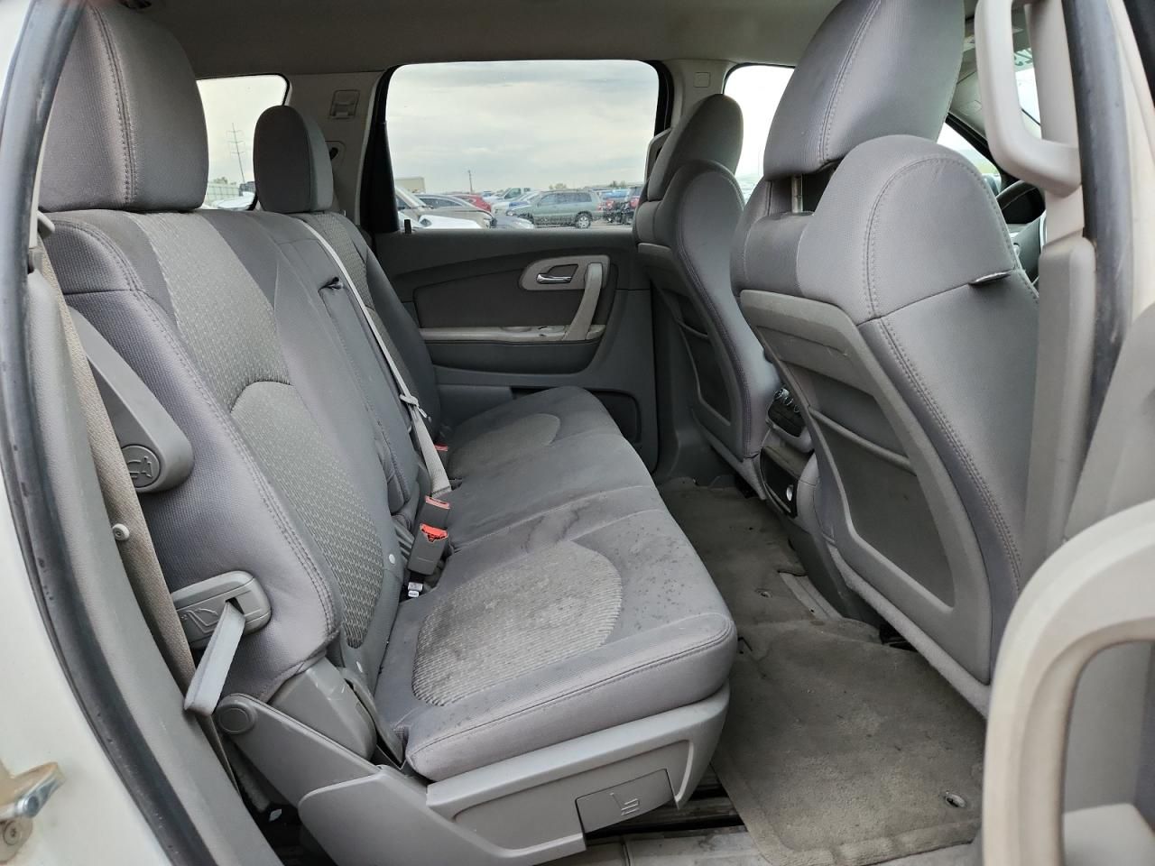 2011 Chevrolet Traverse ls