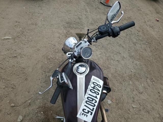 2005 Harley-Davidson XL1200 C