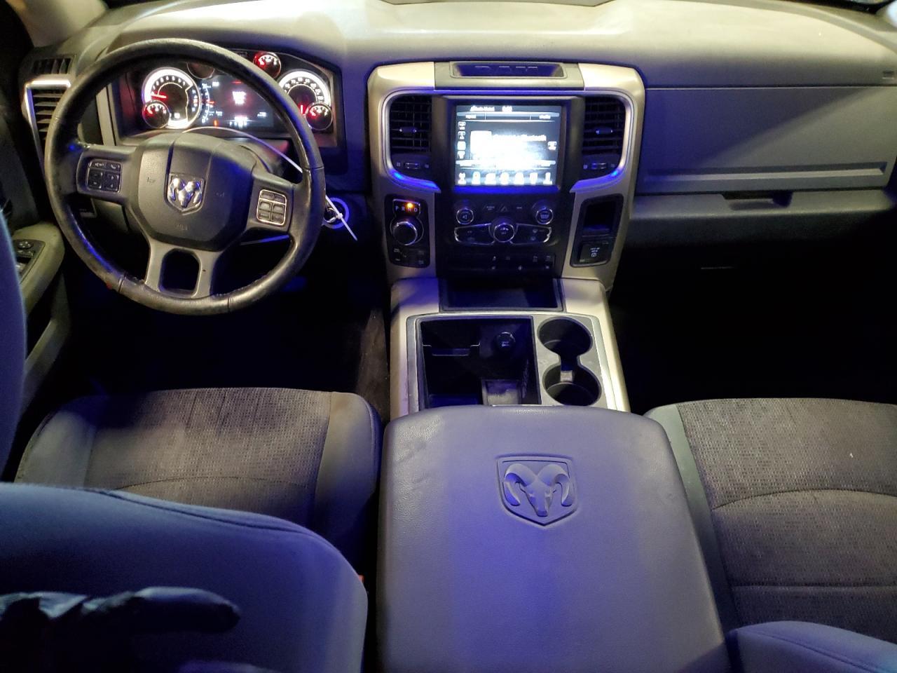 2014 Dodge Ram 1500 slt