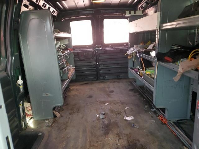 2013 Chevrolet Express G2500