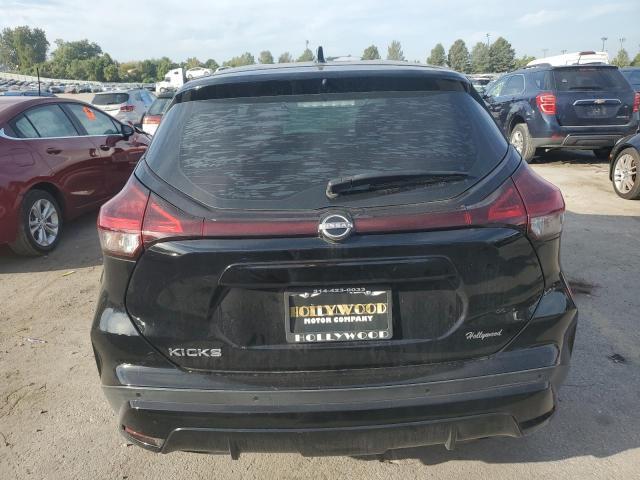 2022 Nissan Kicks s