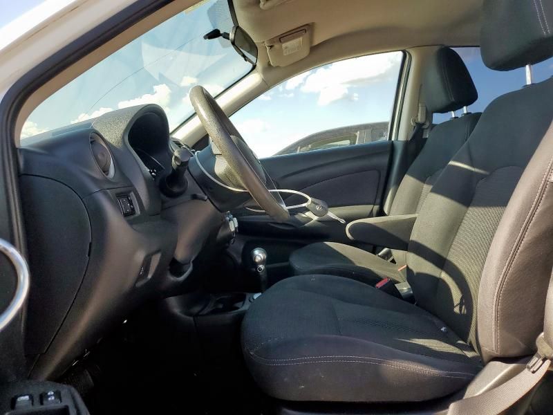 2014 Nissan Versa S