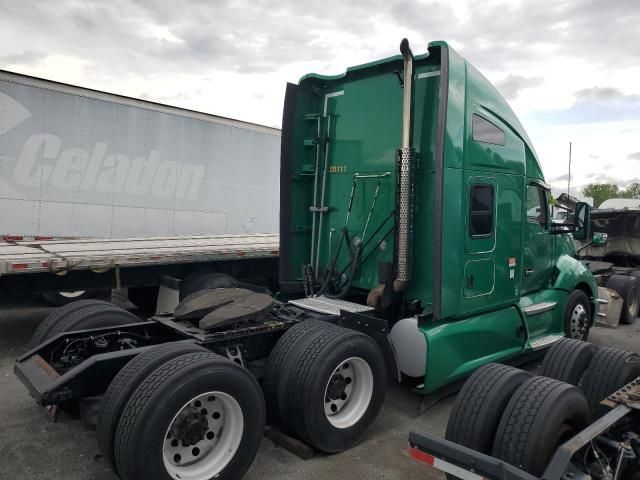 2020 Kenworth Construction T680