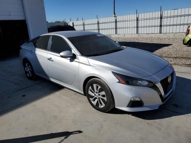 2022 Nissan Altima s