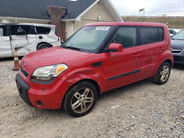 2011 KIA Soul +