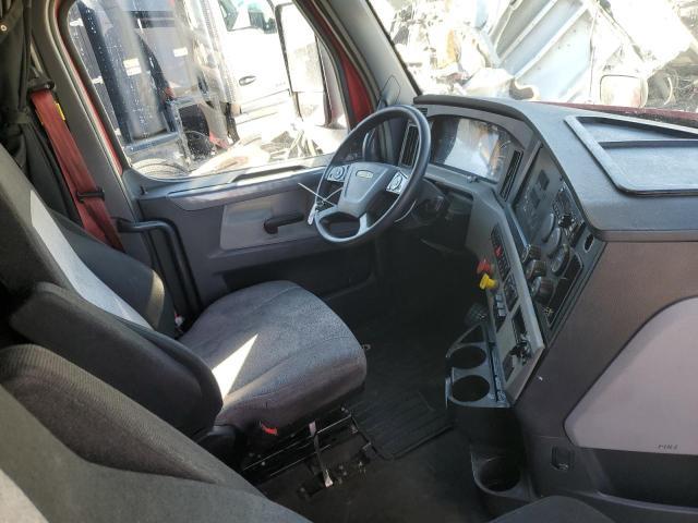 2020 Freightliner Cascadia 126 Semi Truck