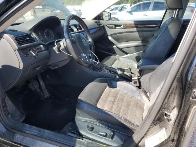 2014 Volkswagen Passat SEL