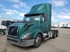 2016 Volvo VNL Semi Truck