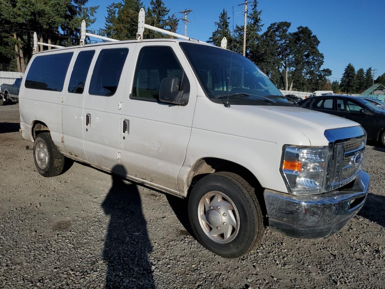 2014 Ford Econoline E350 Super Duty Wagon