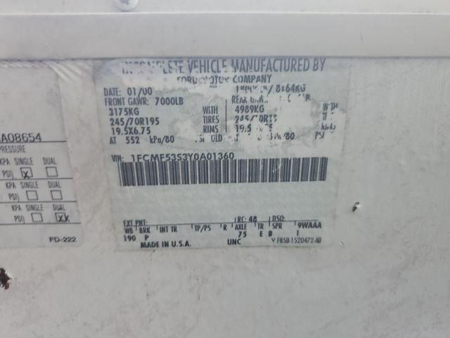 2000 Four Winds 2000 Ford F550 Super Duty Stripped Chassis