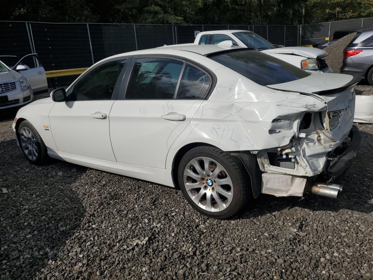 2011 BMW 328 xi Sulev
