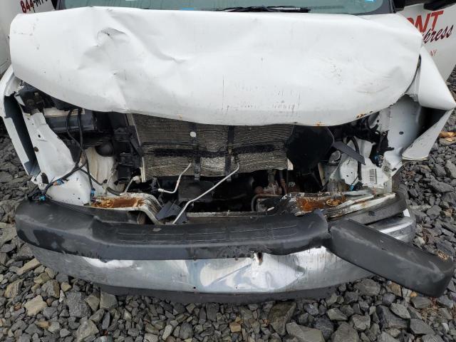 2016 Chev Express G4500