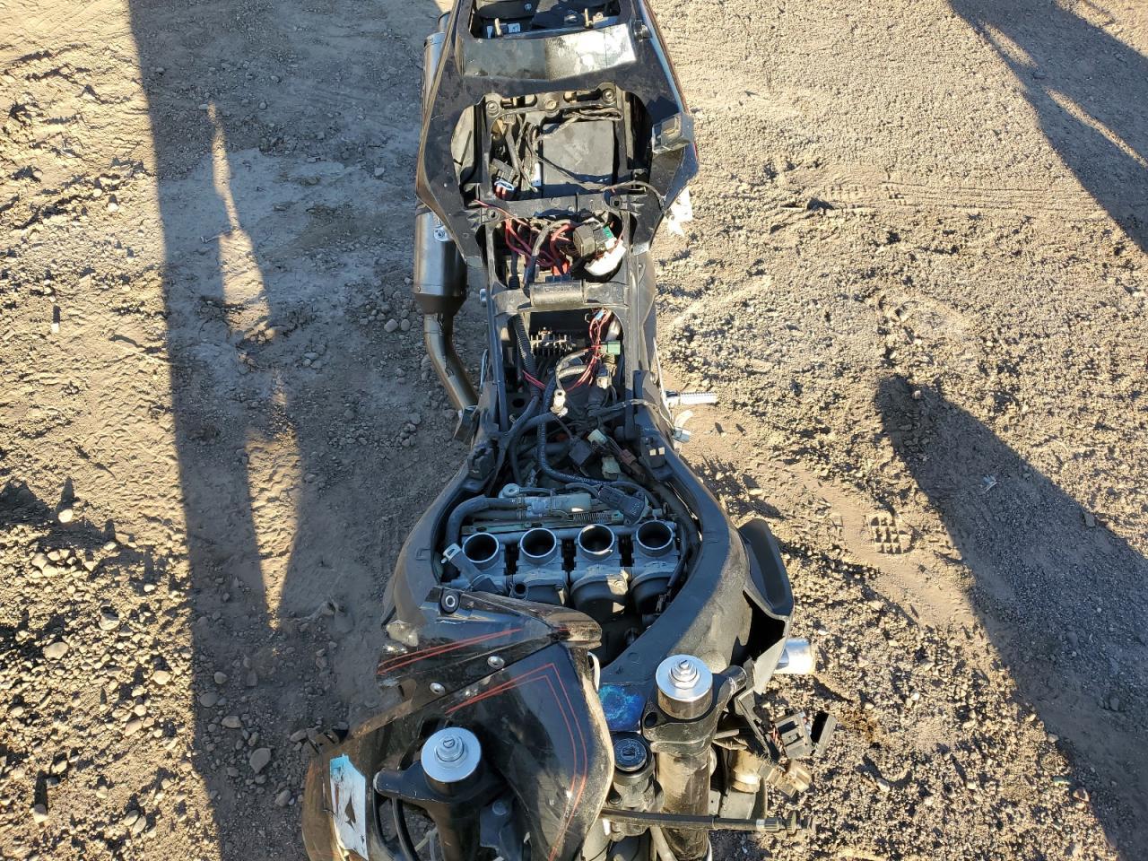 2005 Yamaha YZFR6 L