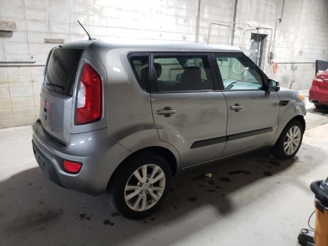2013 KIA Soul +