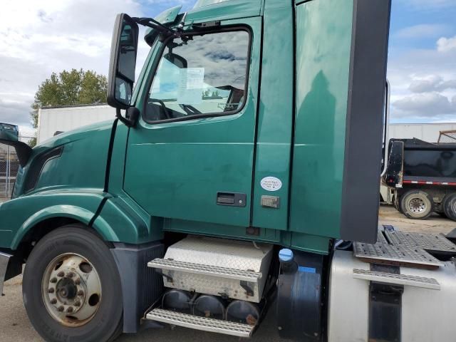2016 Volvo VNL Semi Truck