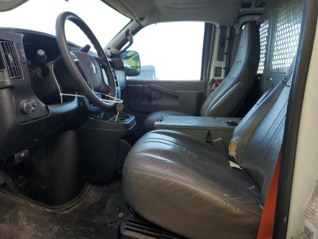 2016 Chevrolet Express G2500