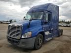 2018 Freightliner Cascadia 125 Semi Truck