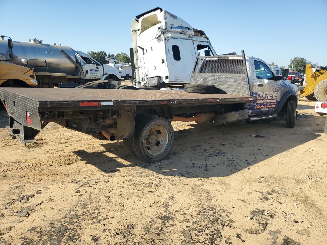 2020 Dodge RAM 5500 Flatbed Truck