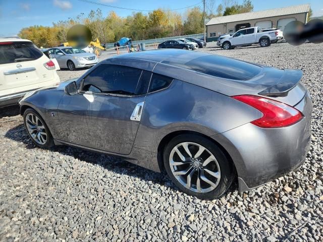 2014 Nissan 370z Base