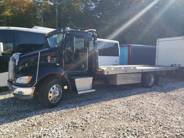 2012 Kenworth Constructi-Flat BED Truck