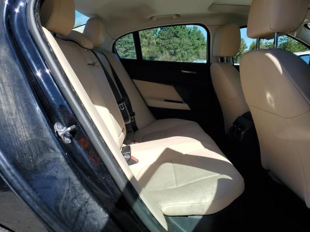 2017 Jaguar XE Premium
