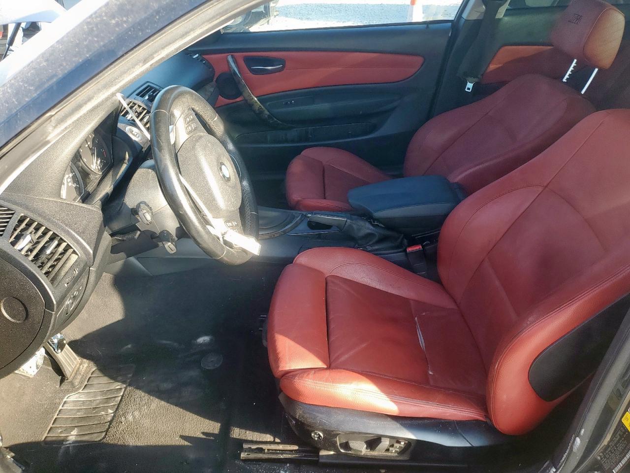 2010 BMW 128 i