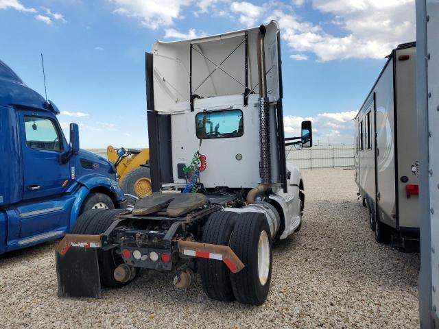 2014 Kenworth T680 Semi Truck