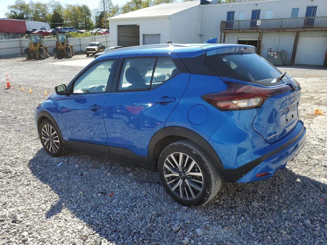 2024 Nissan Kicks sv