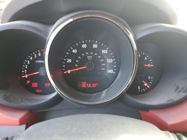 2010 KIA Soul +