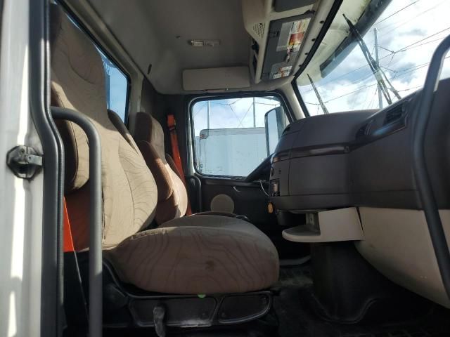 2016 Volvo VNL Semi Truck