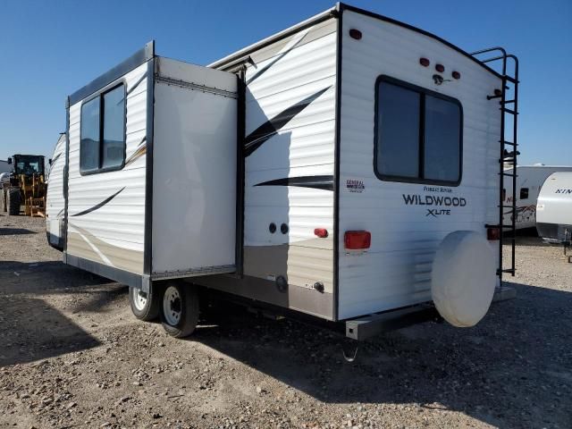 2019 Wildwood By Forest R X-LITE Series M-241R