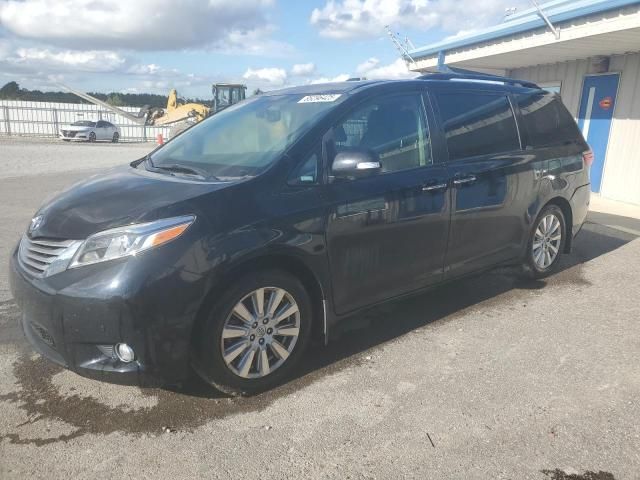 2017 Toyota Sienna XLE