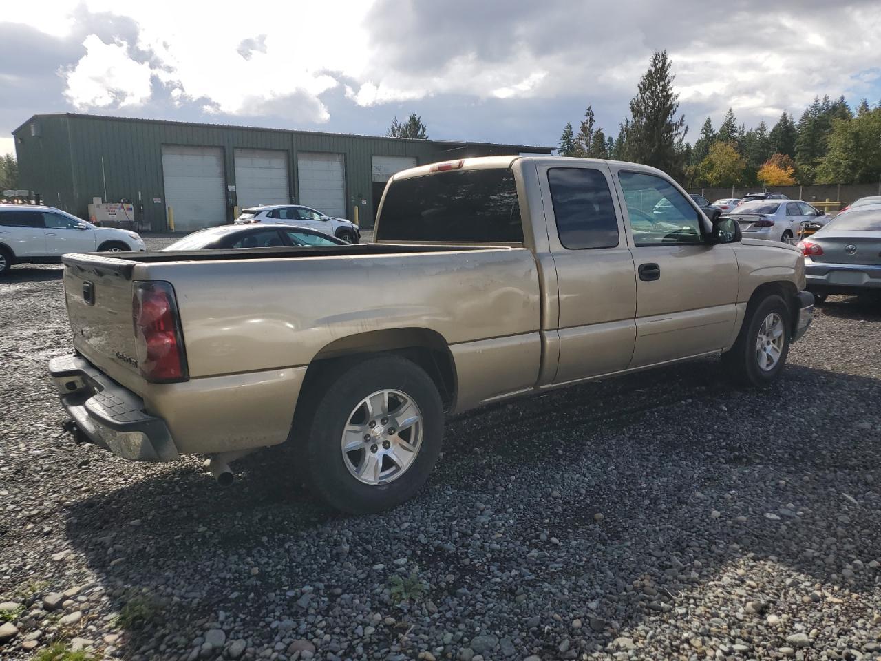 2004 Chevrolet Silverado C1500