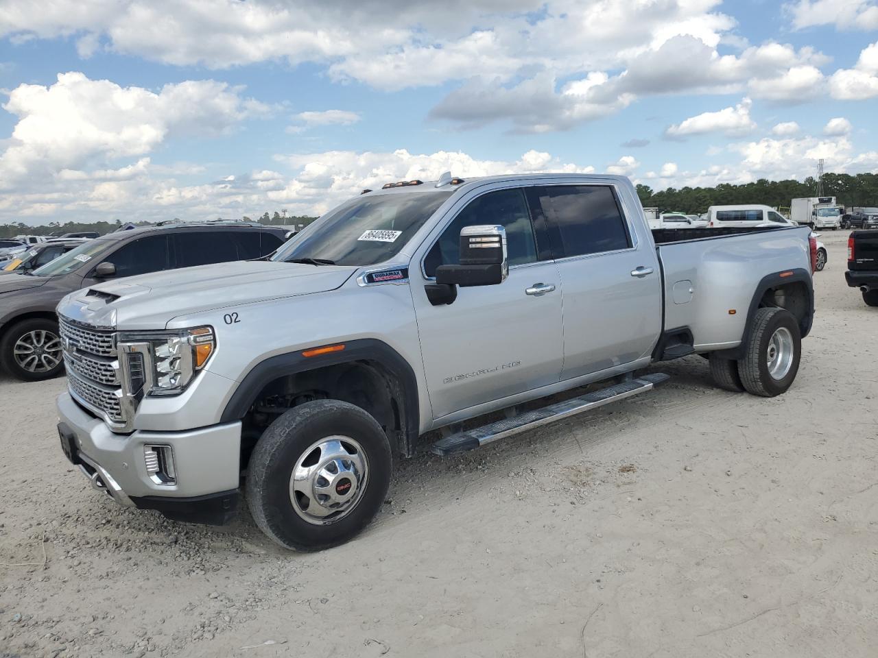 2023 GMC Sierra