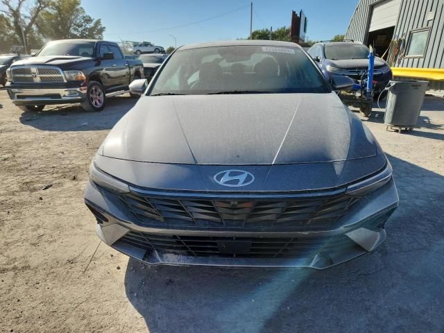 2024 Hyundai Elantra Limited
