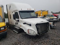 2013 Freightliner Cascadia Semi Truck en venta en Rogersville, MO