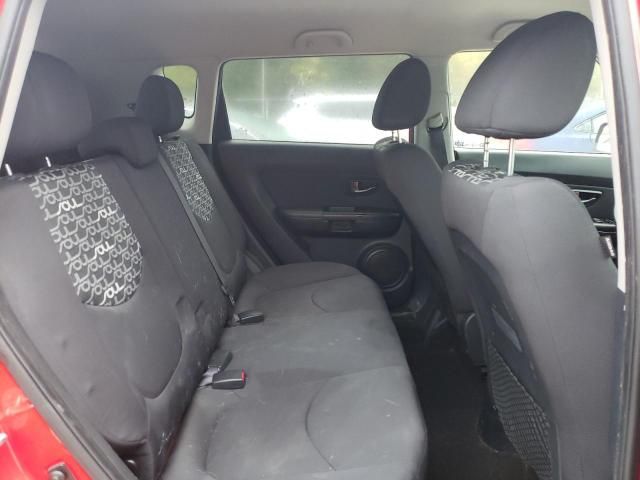 2011 KIA Soul +