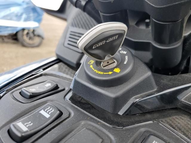 2020 Can-Am Spyder Roadster RT