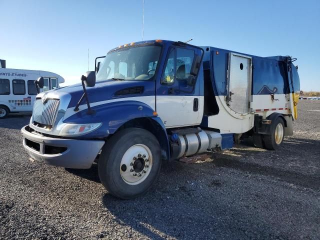 2018 International 4000 4300-Semi Truck