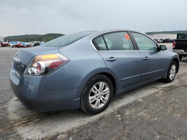 2010 Nissan Altima Base