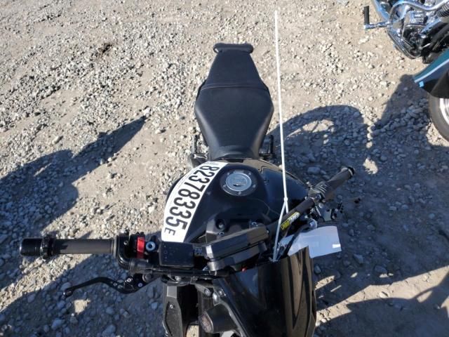 2016 Yamaha FZ09