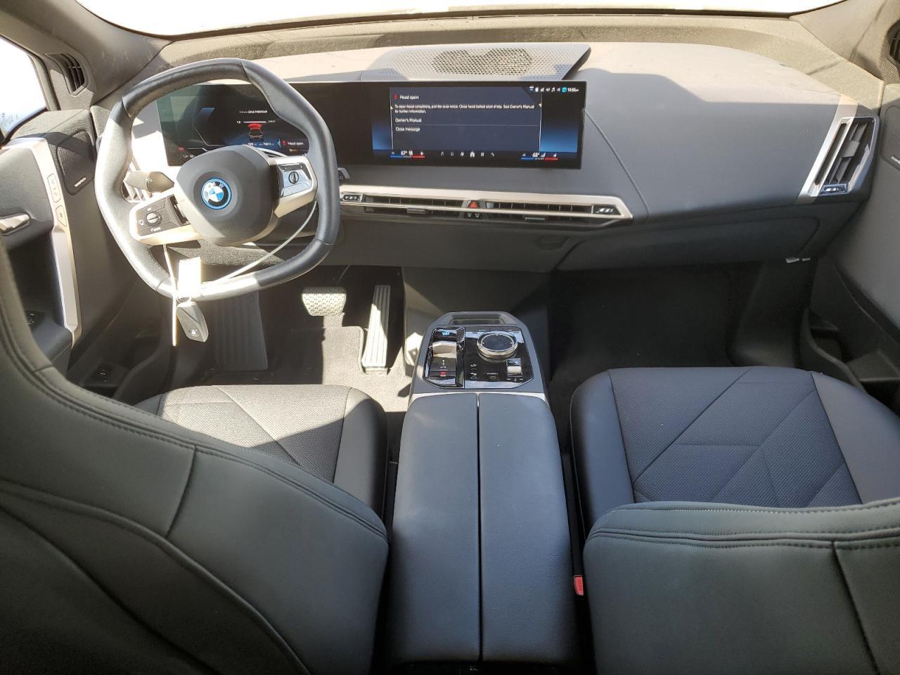 2025 BMW Ix Xdrive50